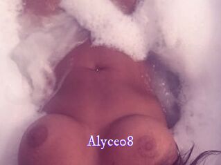 Alyce08