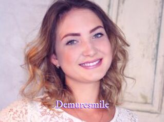 Demuresmile