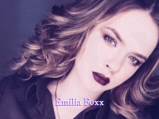 Emilia_Foxx