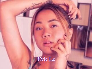 Evie_Le