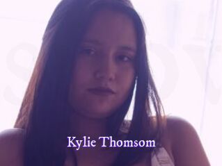 Kylie_Thomsom