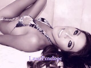 LunaPenelope