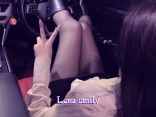 Lena_emily