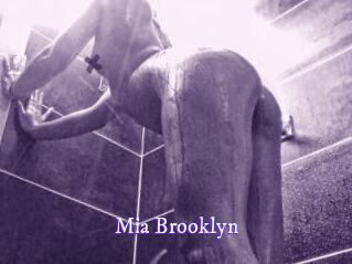 Mia_Brooklyn