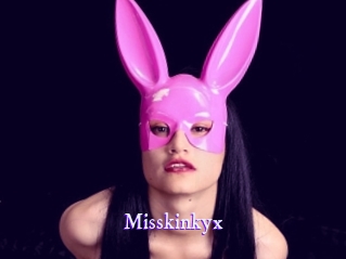 Misskinkyx