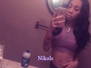 Nikole_