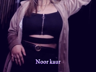 noor_kaur Super Webcam