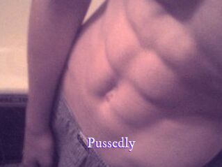 Pussedly