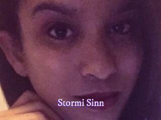 Stormi_Sinn